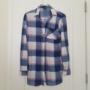 Rue 21 Plaid Button Down Long Sleeve Top